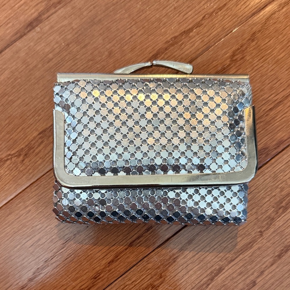 Vintage Silver Mesh Wallet